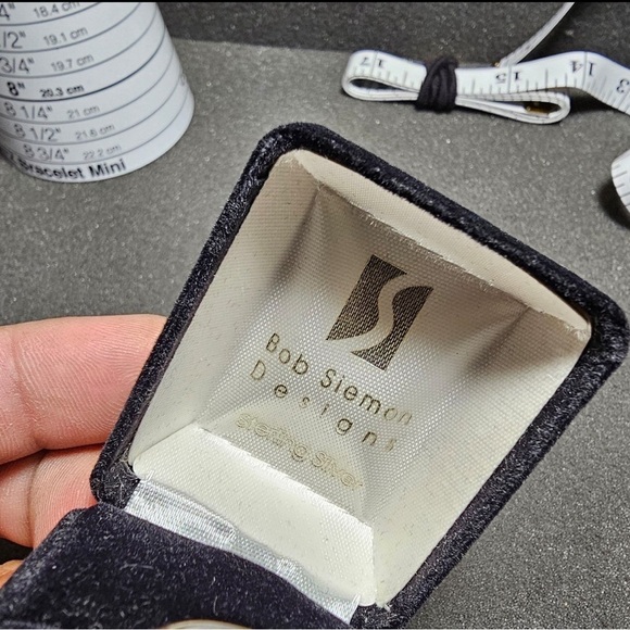 Bob Siemon Designs Sterling Silver What Would Jesus Do? Signet Ring Size 9 Heavy - Picture 3 of 8